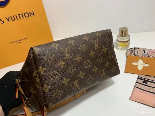 VUITTON BACKPACK LOUIS 0623
